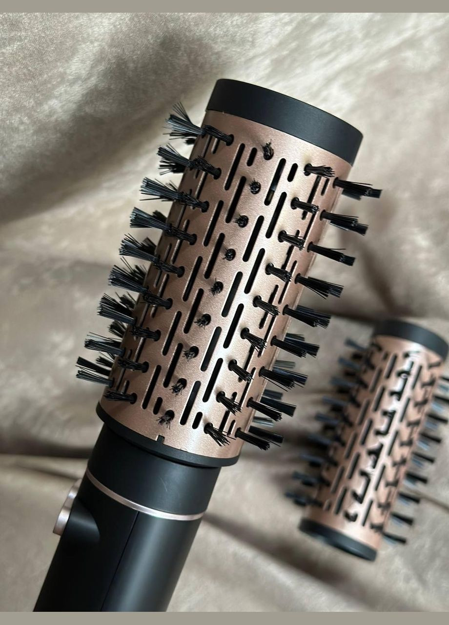 Фен браш стайлер с вращающейся насадкой R.421 електрическая расческа Черный 1000 Вт RAF (304974631)