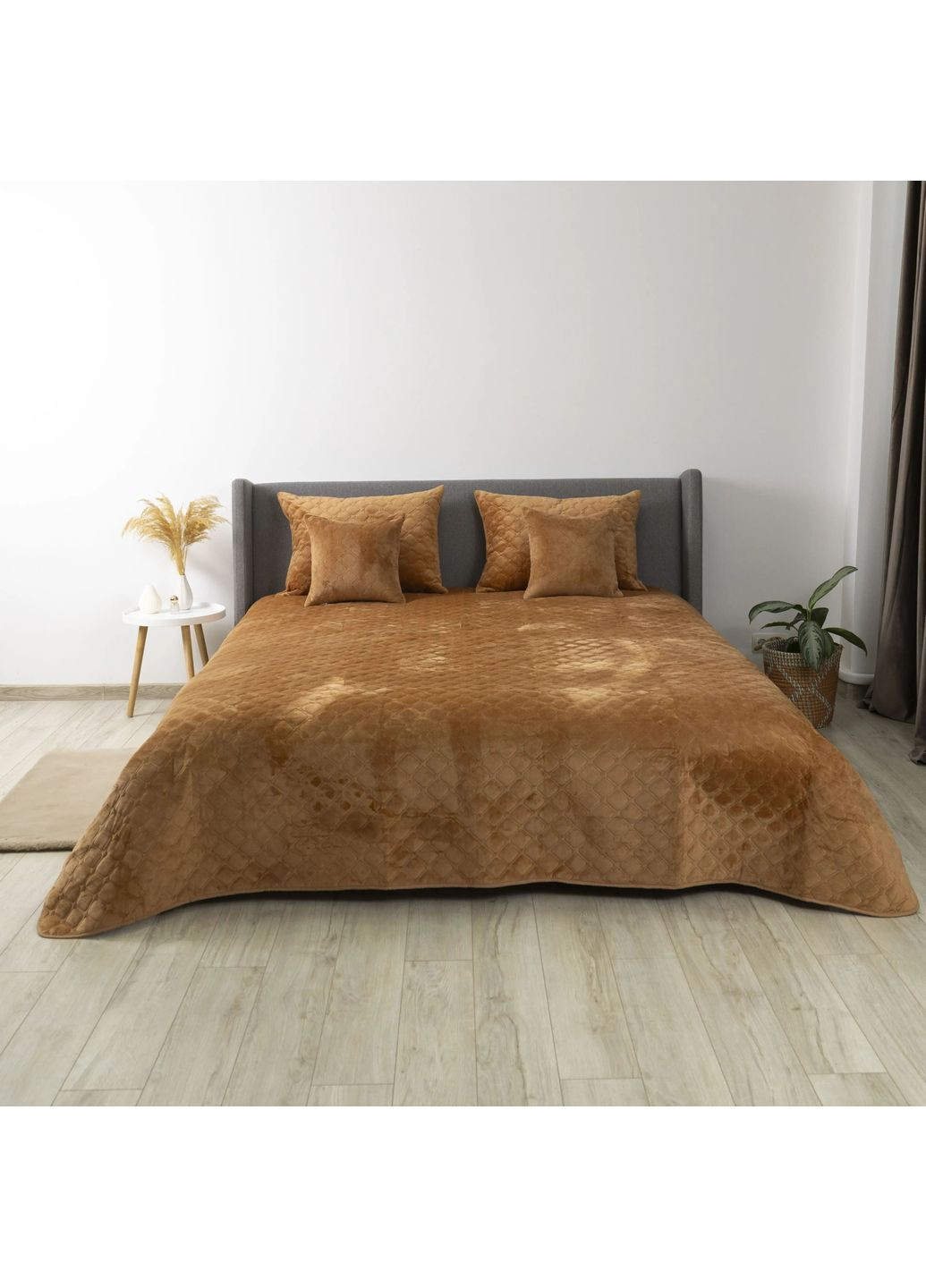 Двуспальное велюровое покрывало 180*240 см гипоаллергенное Бежевое (24230180240) ТЕП (364503560)