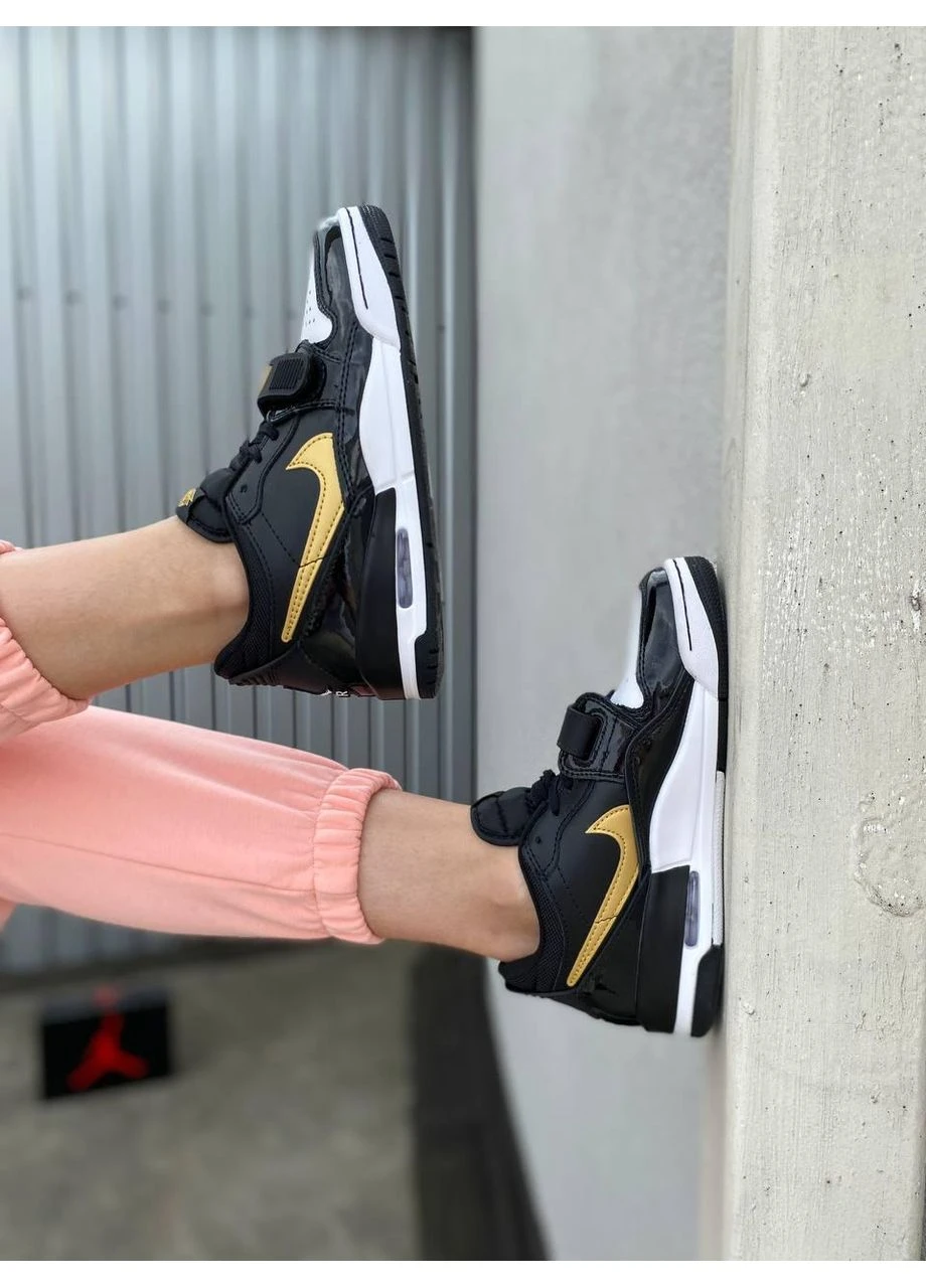 Чорні літні кросівки nike air jordan legacy 312 low black gold найк аір джордан No Brand