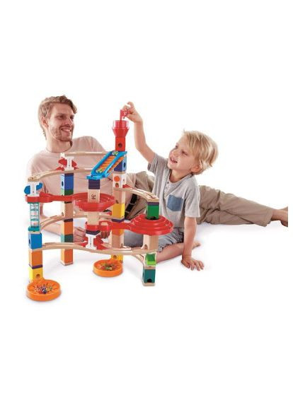 Конструктор лабиринт Quadrilla Спирали 129 элементов (E6024) Hape лабіринт Quadrilla Спіралі 129 елементів (368471455)