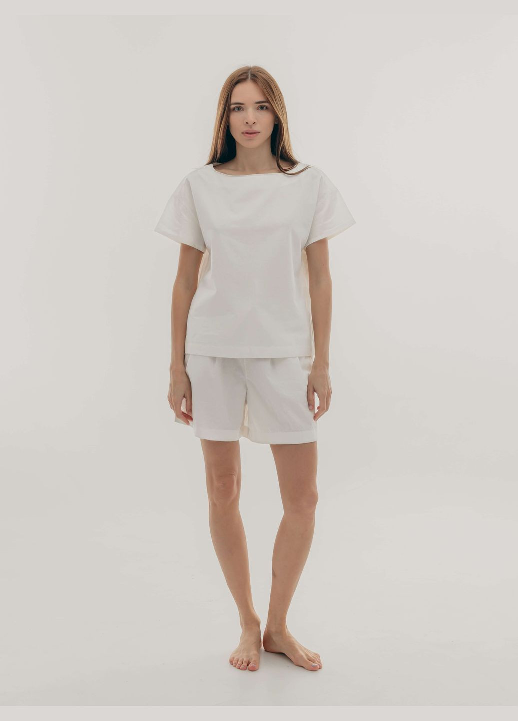 Біла піжама жіноча з шортами creme xs Leglo