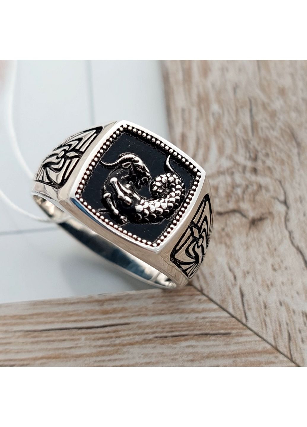 Печать серебряный мужской квадрат с черной эмалью знак зодиака Козерог 520-3Козерог, размер No Brand (358501332)