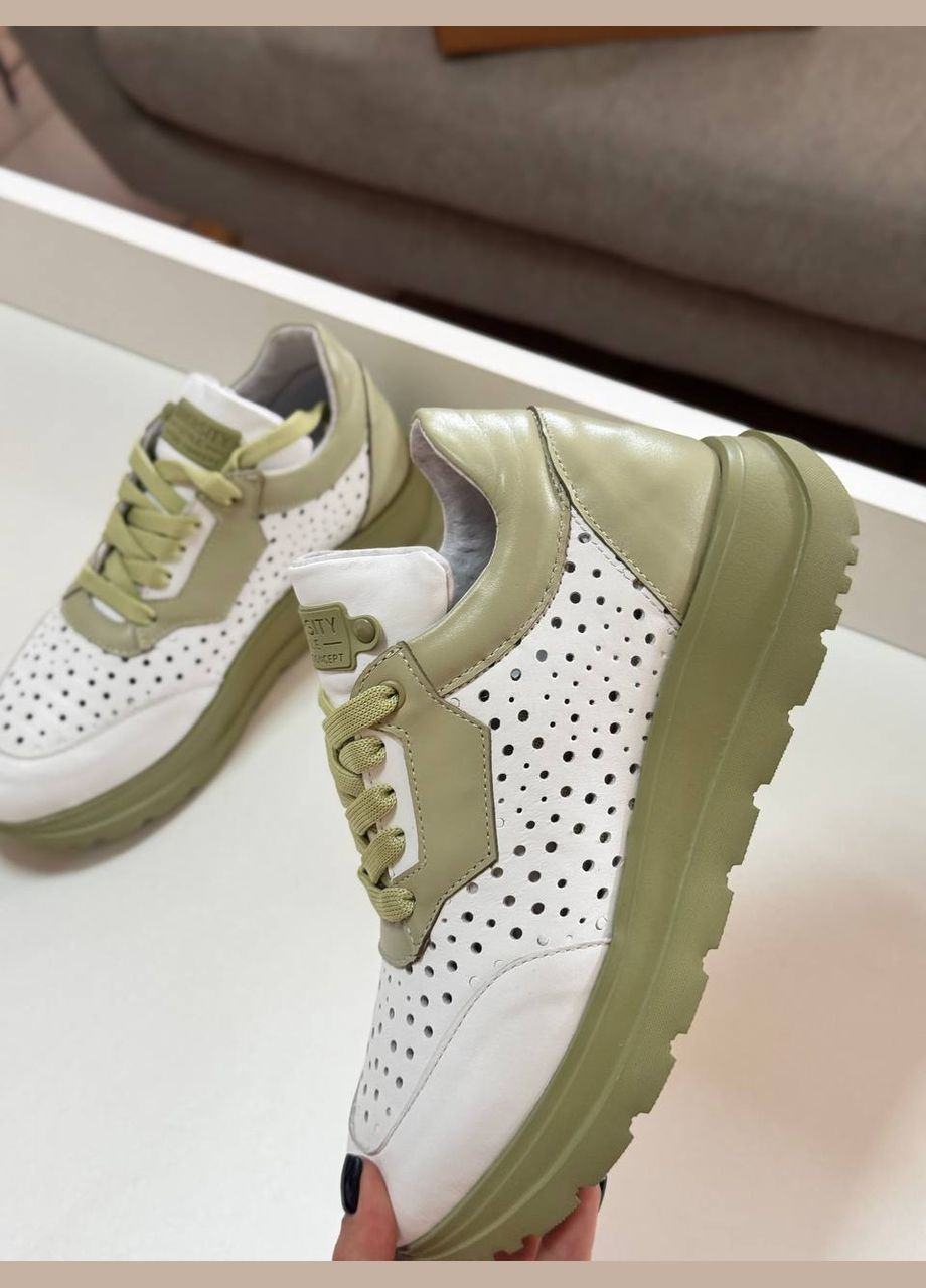 Кроссовки Prellesta белые (338195628)