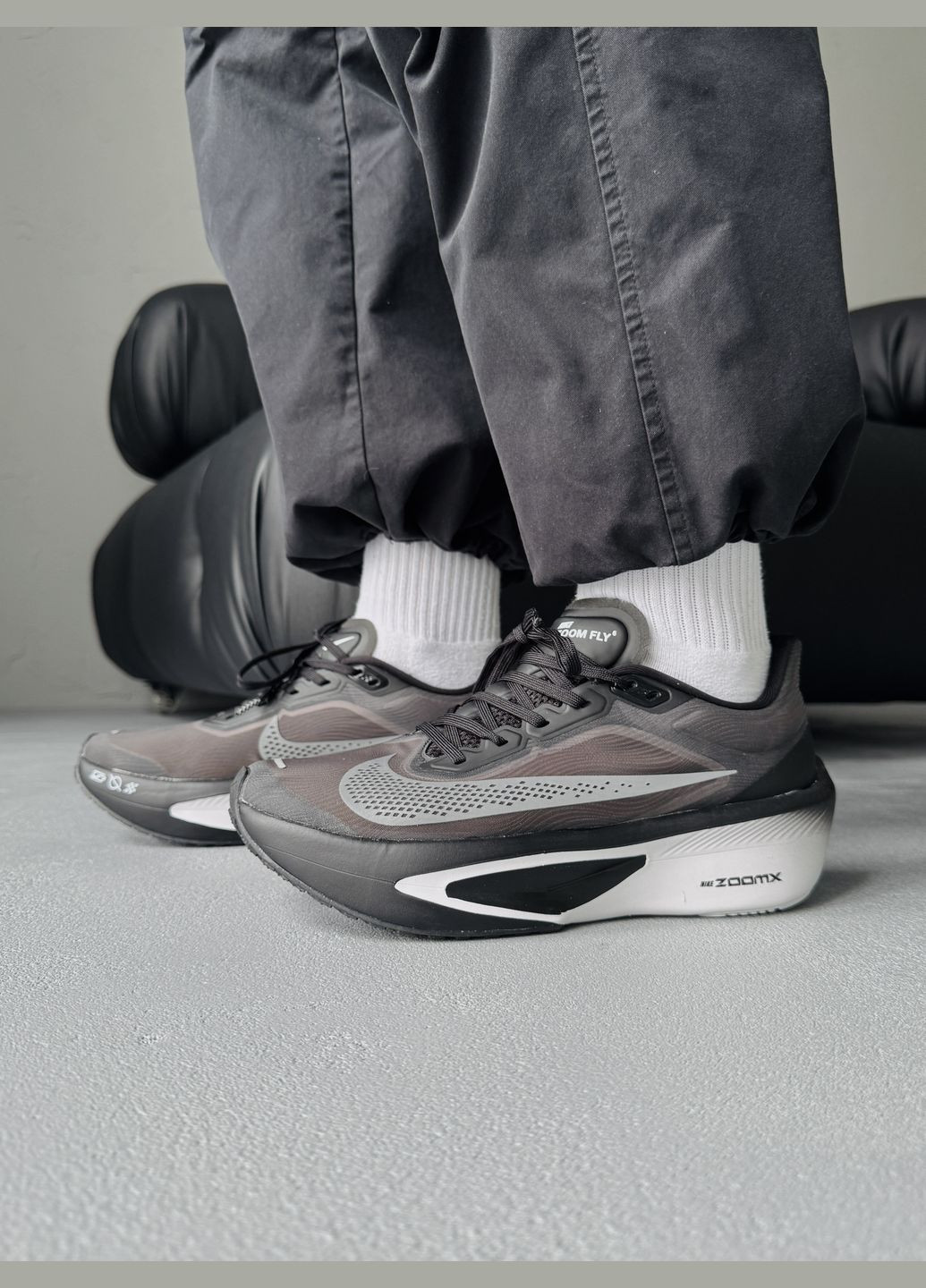 Черные демисезонные кроссовки мужские nike zoom fly 6 black grey | найк зум флай 6 черные No Brand