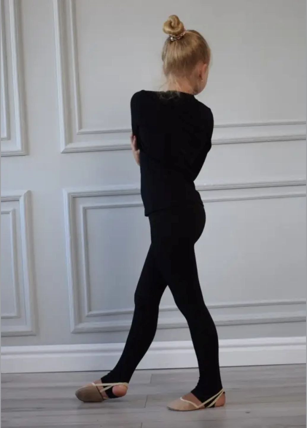 Черные лосины для гимнастики с вырезом под пятку черные Vlad&K