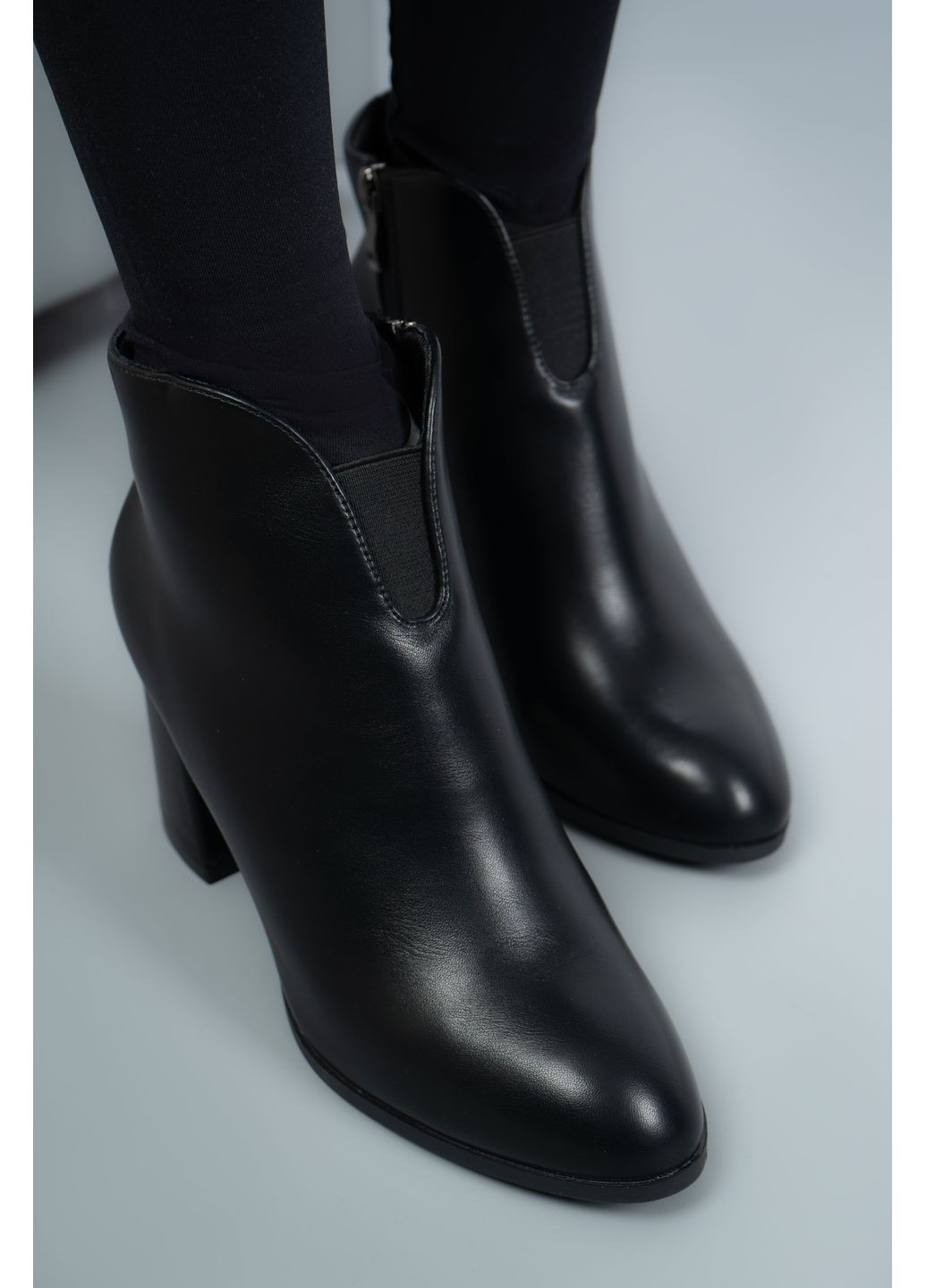 Черевики жіночі 704-17 чорні 346597 Louis (365234488)