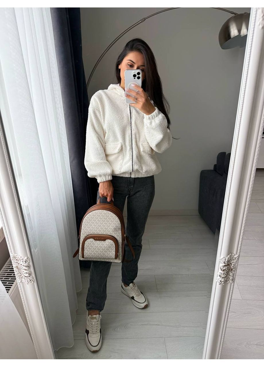 Молочна демісезонна бомбер, колір молочний Fashion