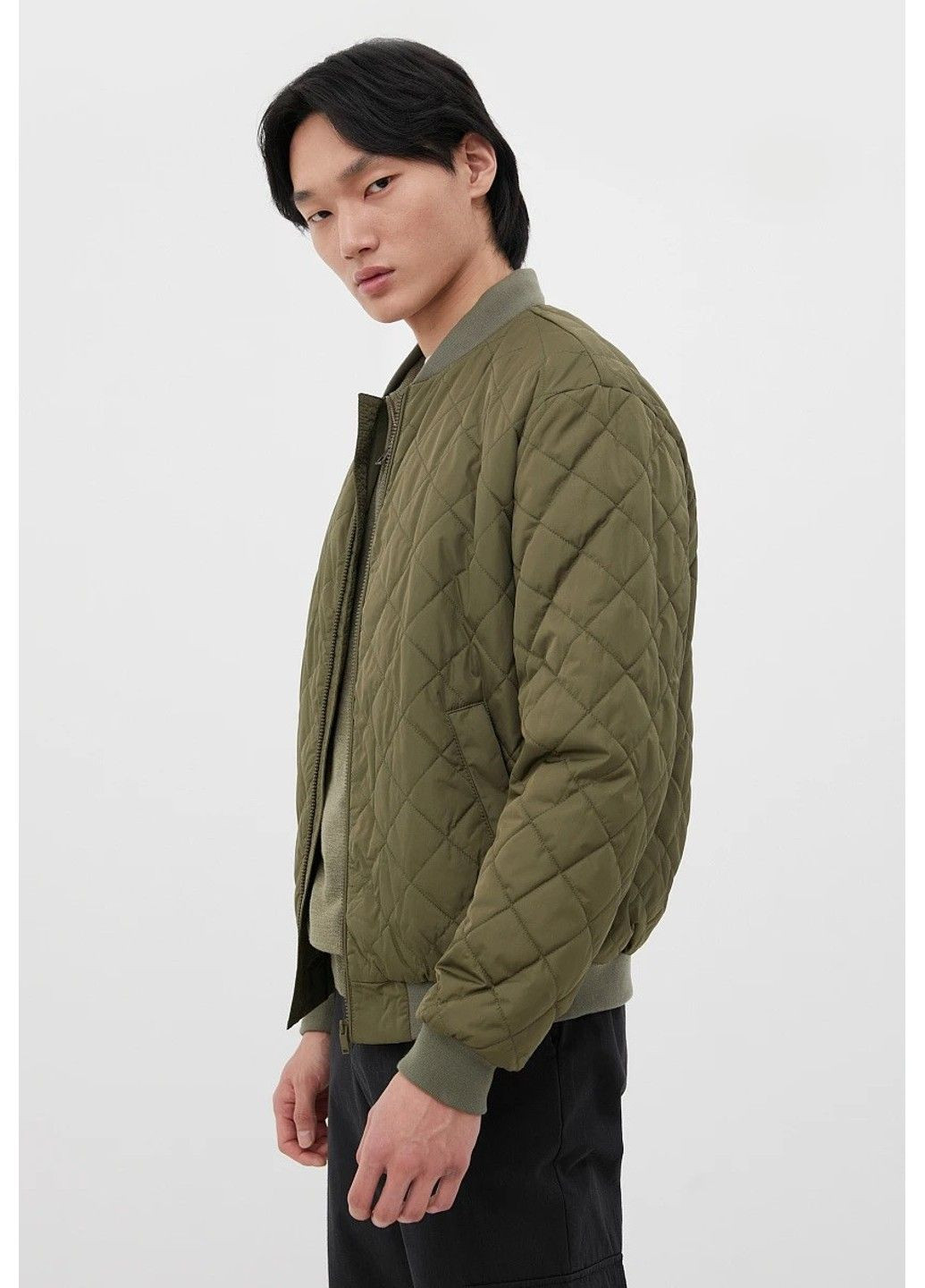 Оливкова (хакі) демісезонна бомбер fbc21017-907 Finn Flare