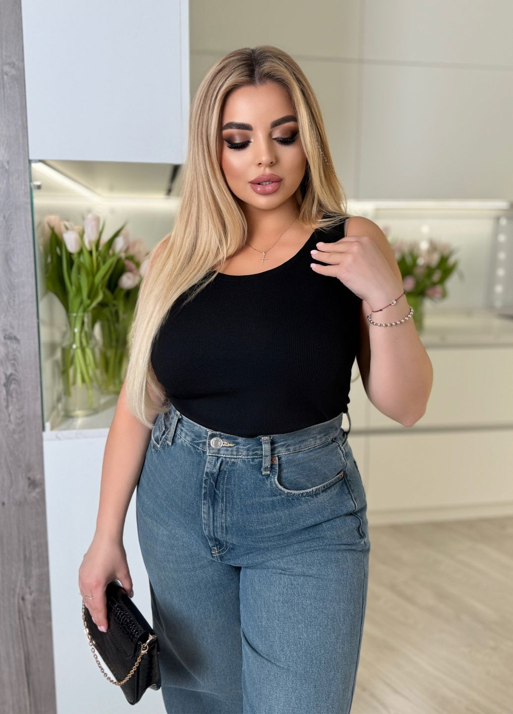 Майка жіноча базова з трикотажу No Brand — 328868544