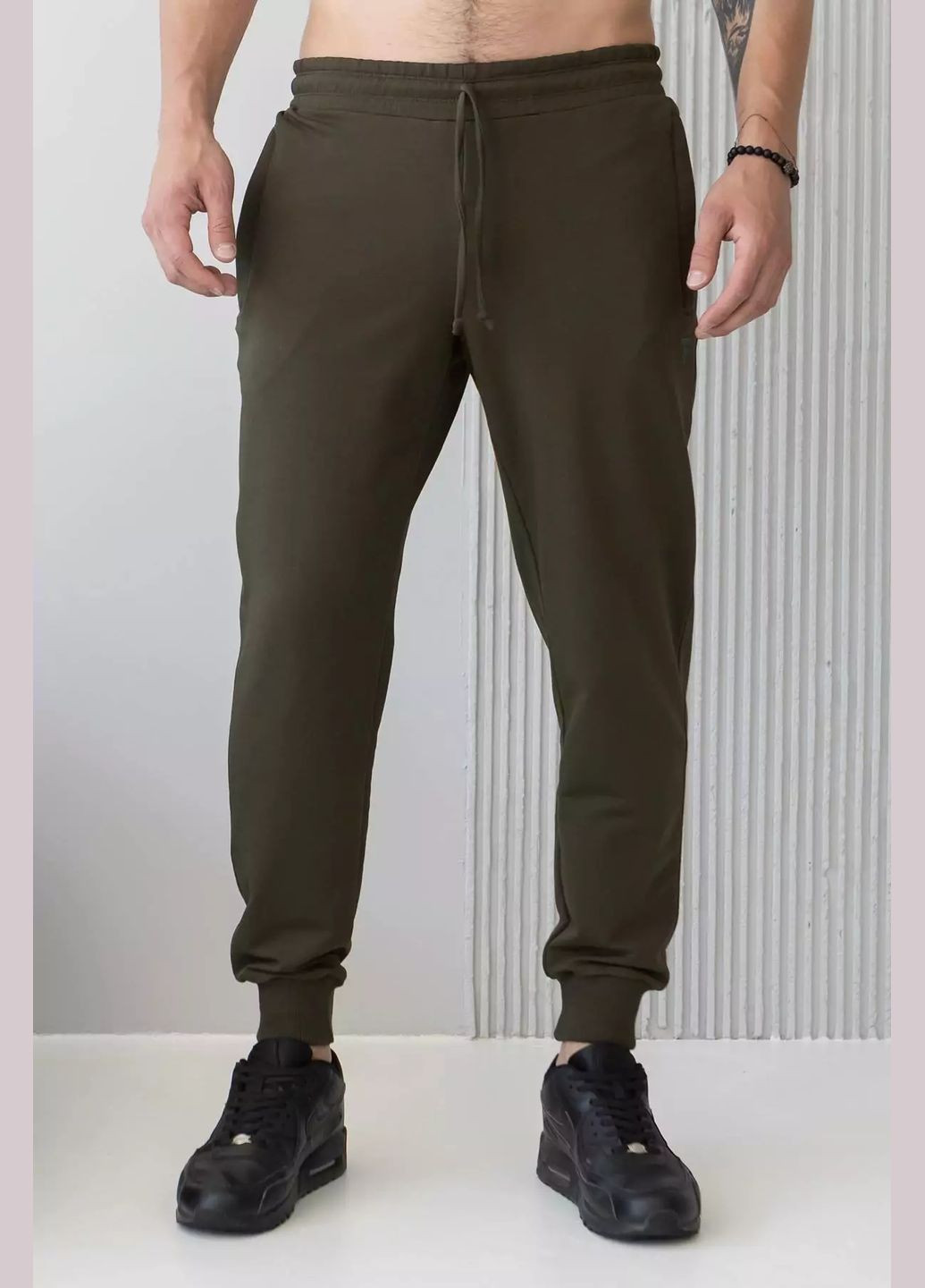 Штани джогери чоловічі TOTALFIT (322873637)