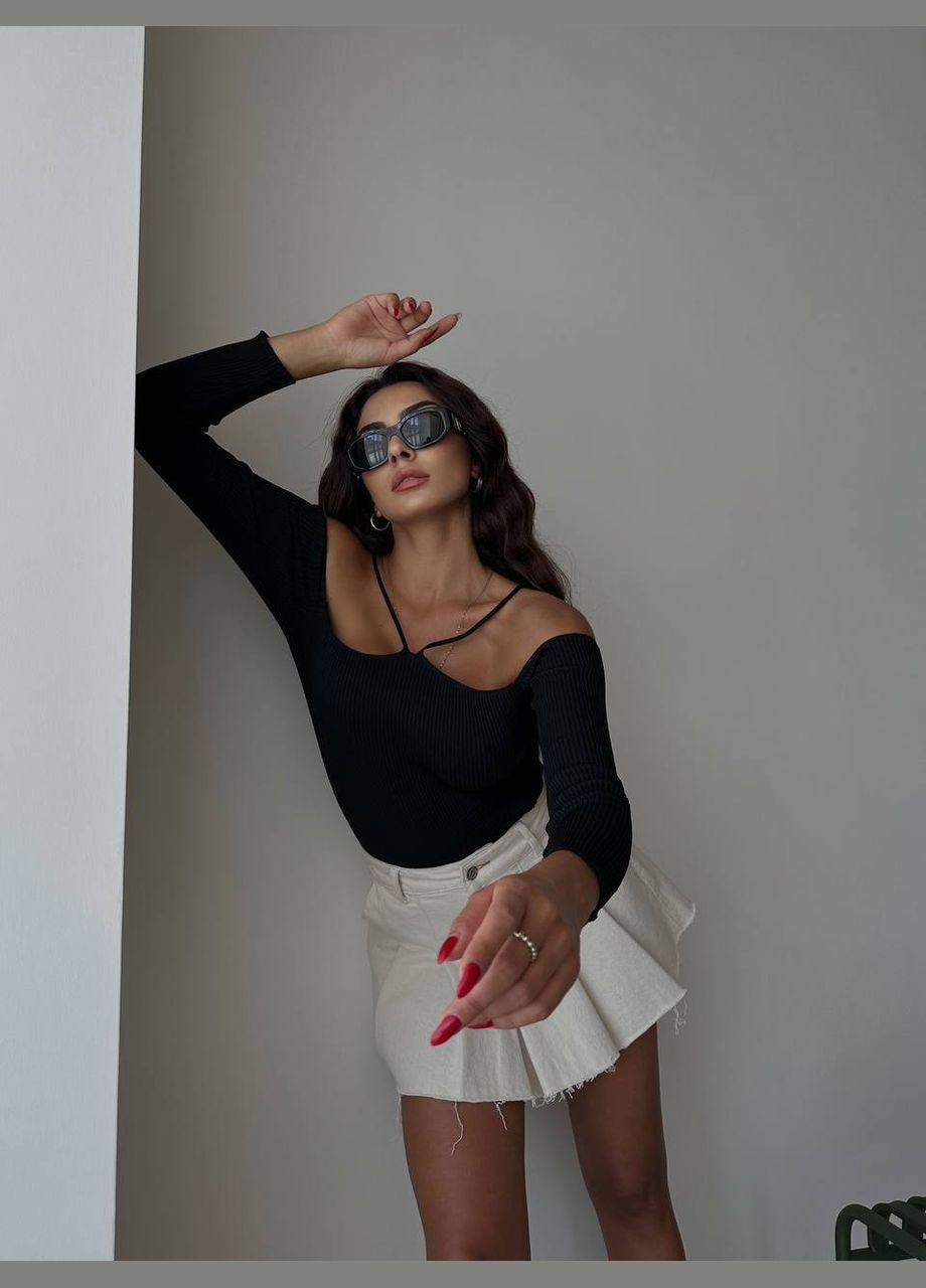 Женская стильная черная кофточка в рубчик летняя трендовая качественная с открытыми плечами и с длинным рукавом No Brand кофта (284722702)