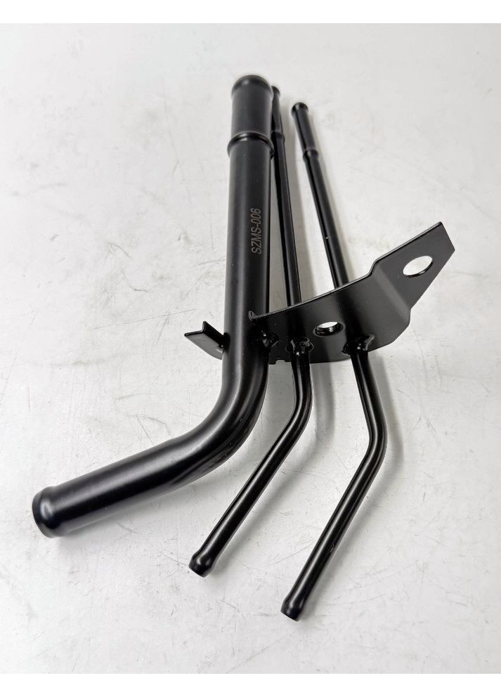 Заливна горловина паливного бака PWPMS006 OEM MB504238 Pajero 2.5TD, 3.2DID NTY (370149722)