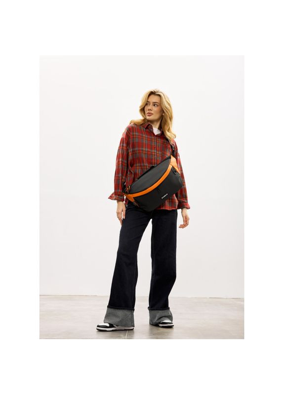 Жіноча cумка-бананка під ноутбук Urban Laptop чорно-оранжева Sambag (371990805)