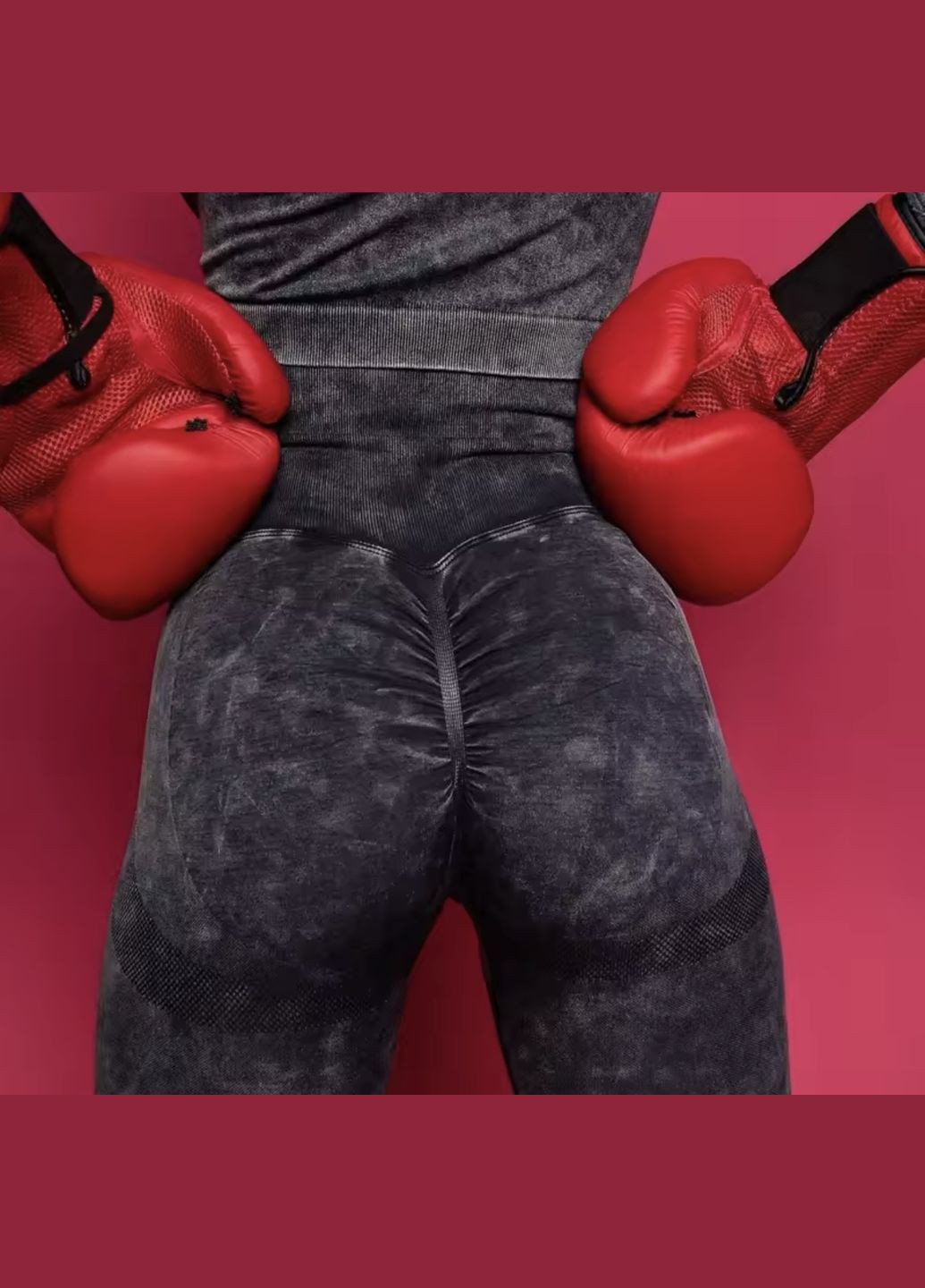 Черные демисезонные женские спортивные лосины стильные леггинсы для фитнеса бесшовные с высокой талией эффект push up размер ( ) No Brand