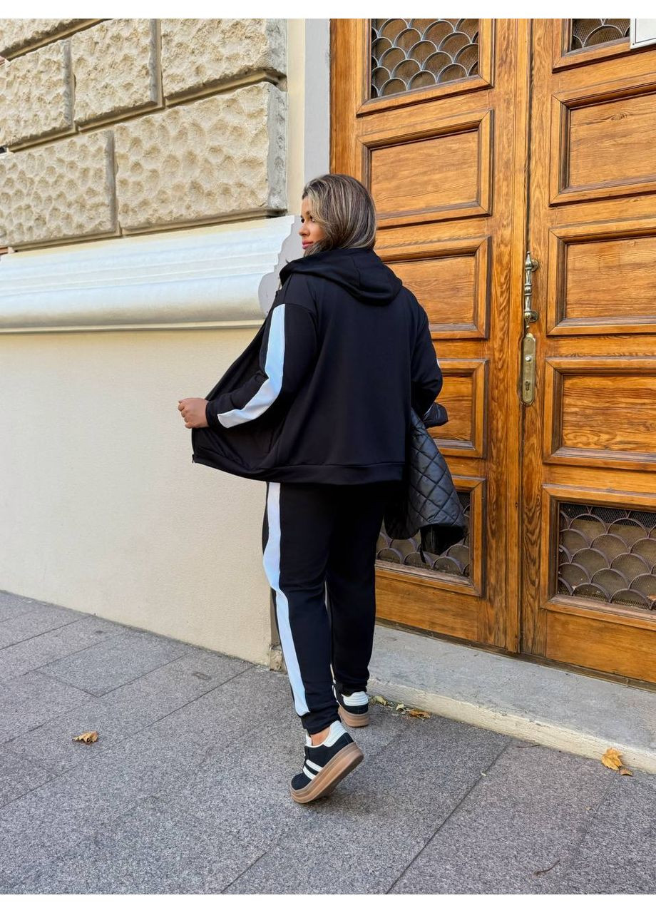 Жіночій спортивний костюм FINO Mode (360751103)