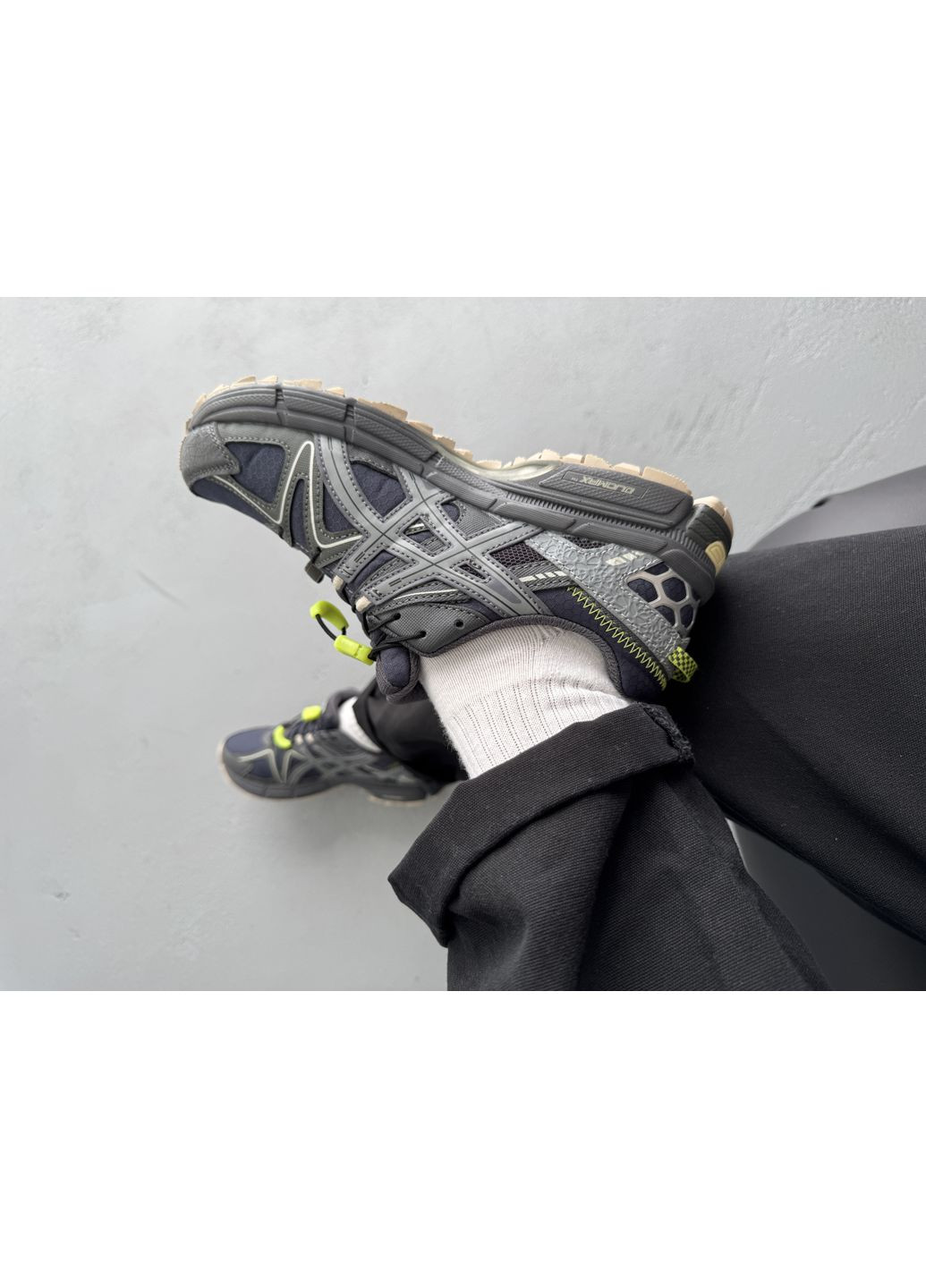 Темно-сірі Осінні кросівки чоловічі asics gel-kahana 8 gore-tex grey black green | асікс гель-кахана 8 темно-сірі No Brand