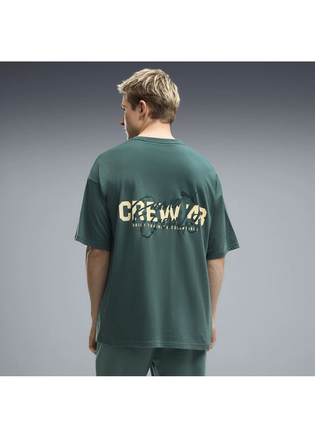 Зелена футболка crew oversized training tee men Puma