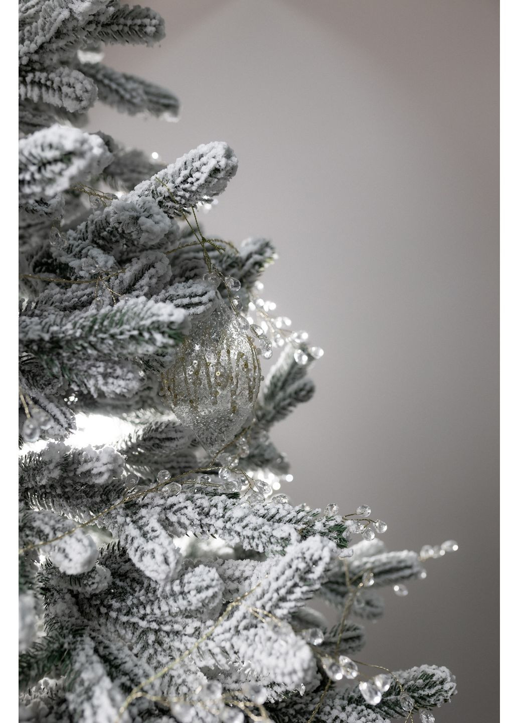 Искусственная елка литая МЕРИЛЕНД Заснеженная 1.80м с металлической подставкой на 30% пышнее Yalunka Tobi (349451459)