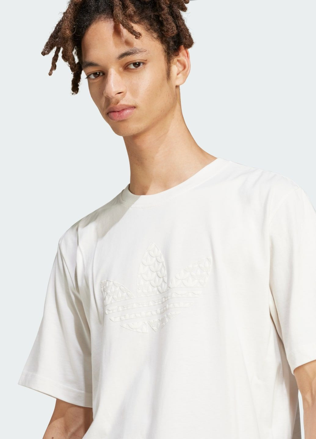 Белая футболка originals adidas