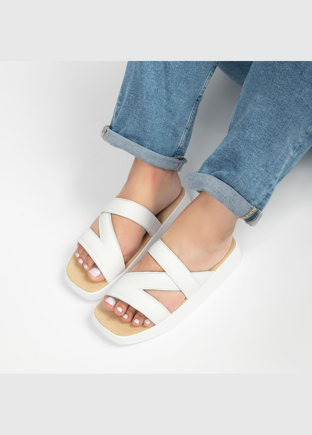 Белые кожаные женские шлепанцы milady h-005 белые Kindzer