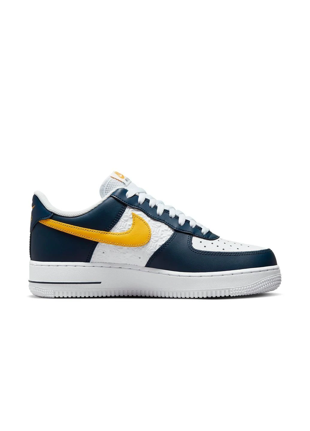 Бежеві кросівки air force 1 07 Nike