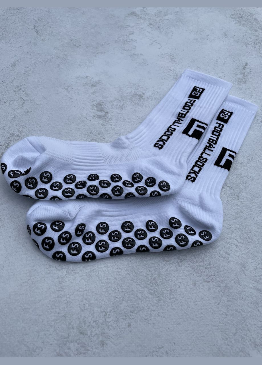 Подарок футболисту "Футбольный бокс ": мини-щитки, держатели для щитков, тренировочные носки No Brand (365727355)