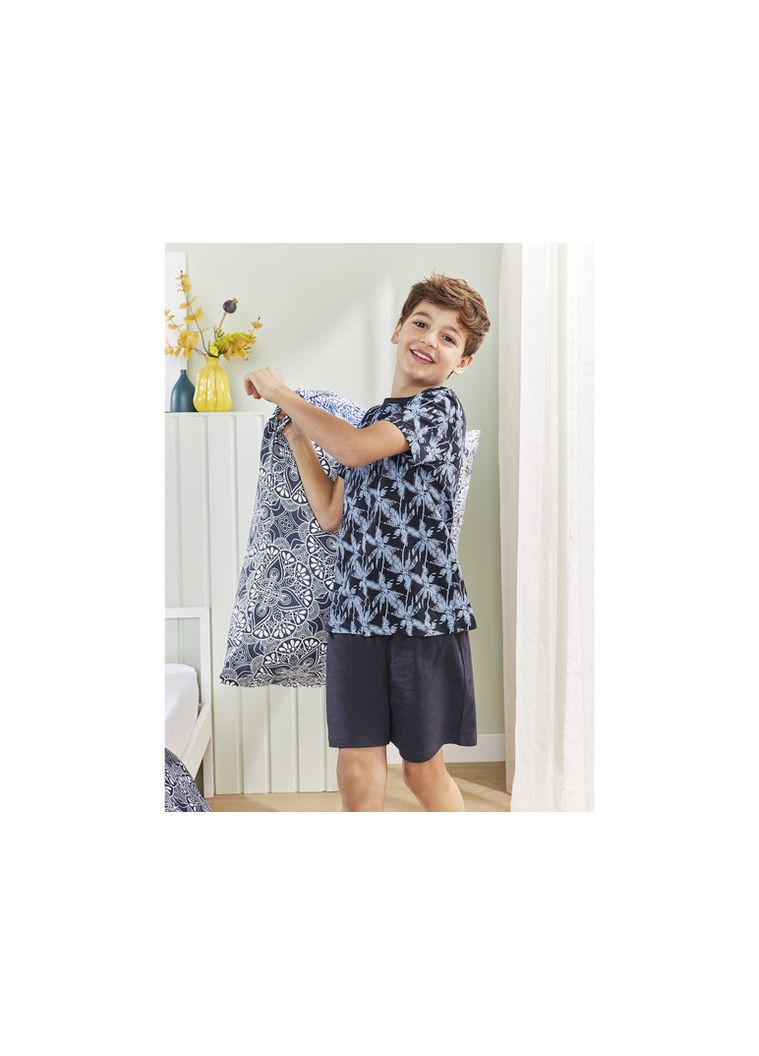 Синяя всесезон пижама для мальчика футболка + шорты Pepperts
