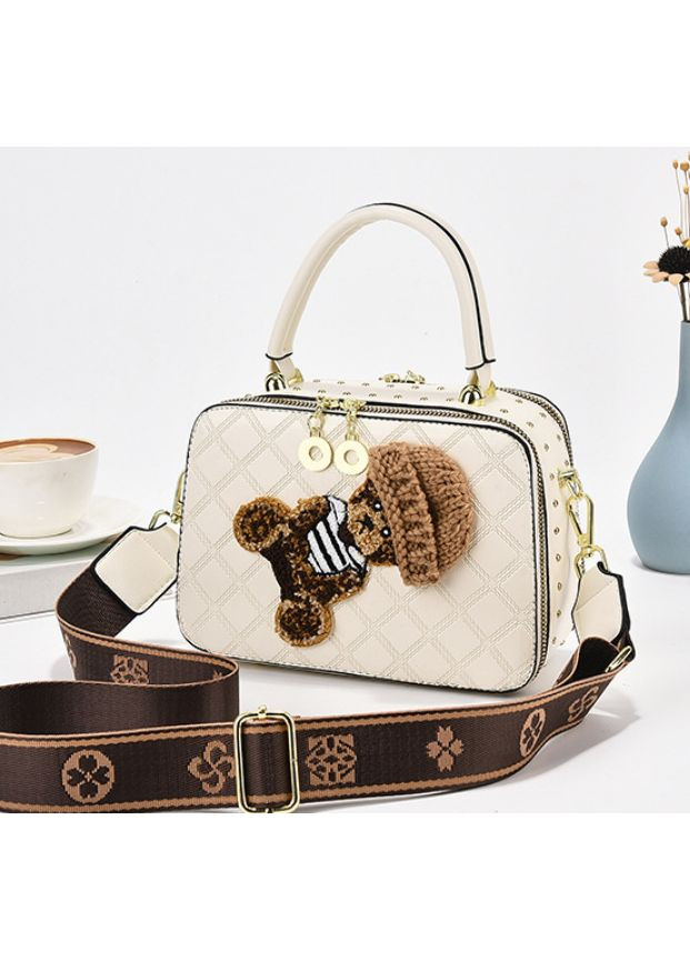 Модная детская сумочка на плечо с медведем для девочки молочного цвета No Brand (351536536)