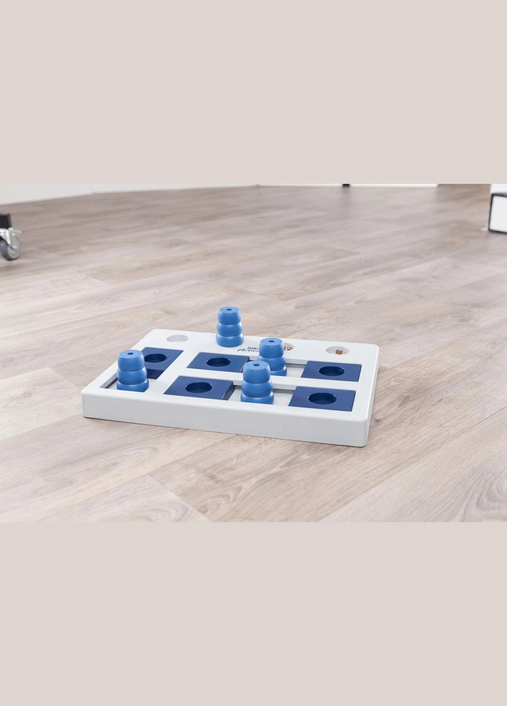 Игрушка Dog Activity Шахматы для собак, интерактивная, развивающая, 40х10х24см (пластик) Trixie (299725944)