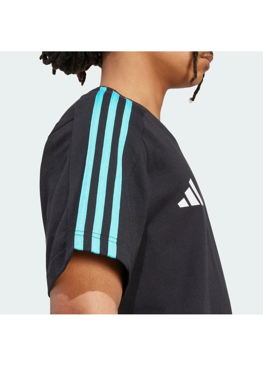 Чорна футболка mer dna black jv5425 adidas