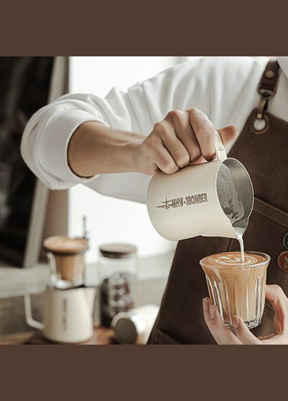 Пітчер Off White 600 мл MHW-3Bomber 5.0 (R-P5021W-VS) No Brand (303975006)