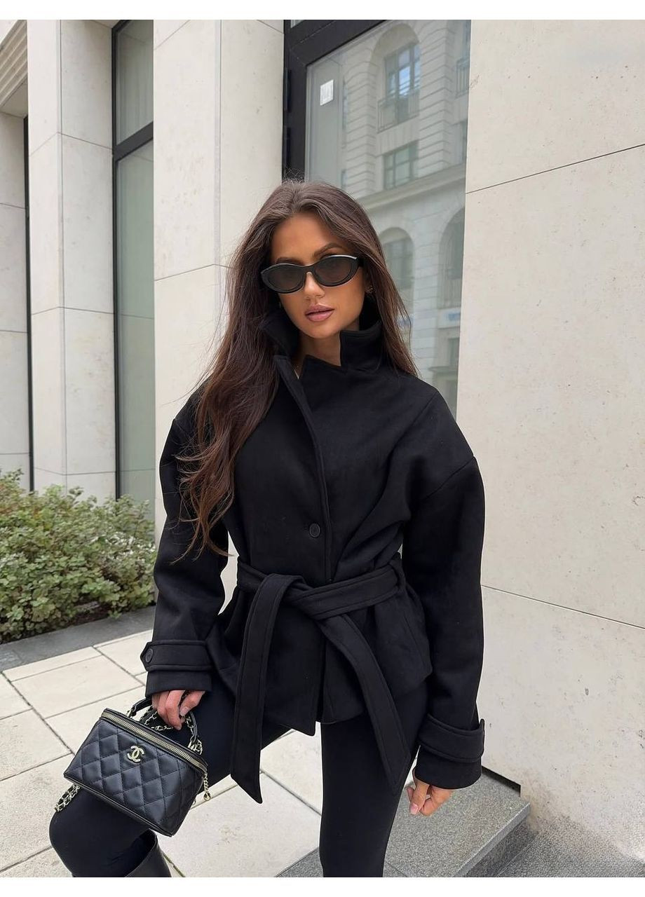 Чорне демісезонне Кашемірове пальто-жакет з поясом MonCher