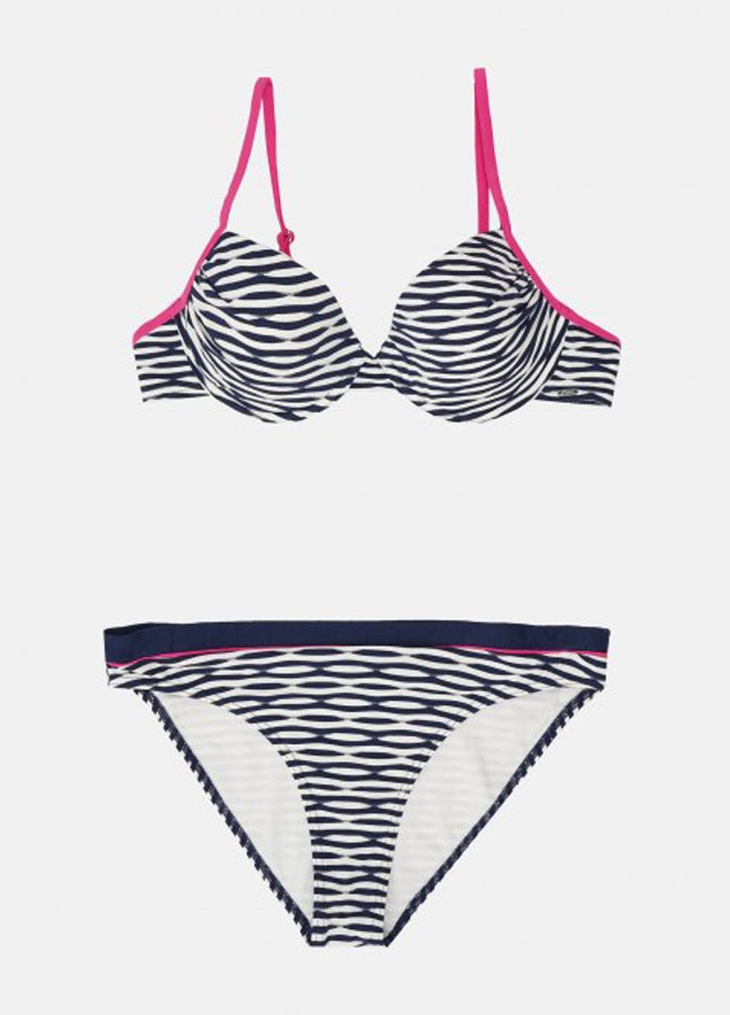 Белый демисезонный купальник Triumph