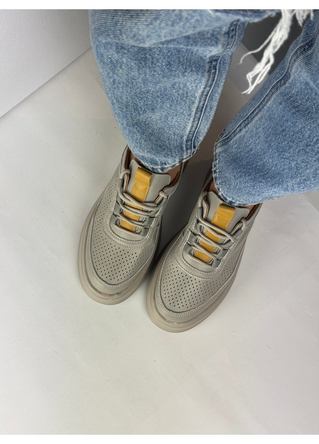 352 Кросовки Кожаные Серые с перфорацией Hengji серые лето (335009325)