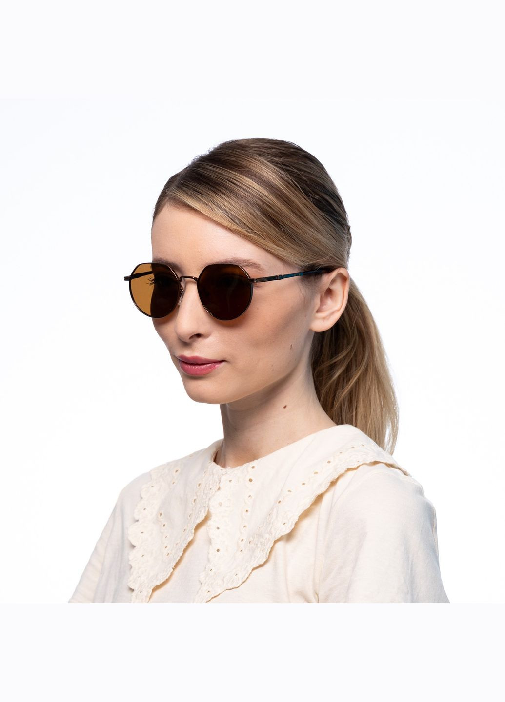 Солнцезащитные очки Фэшн-классика женские LuckyLOOK 122-284 (289360033)