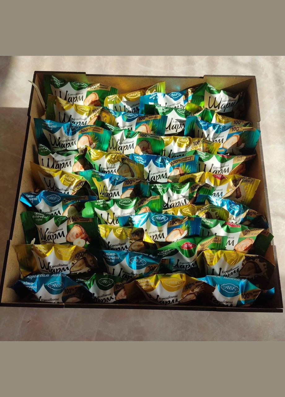 Бокс с конфетами шарм для девушки или ребенка No Brand (315888838)