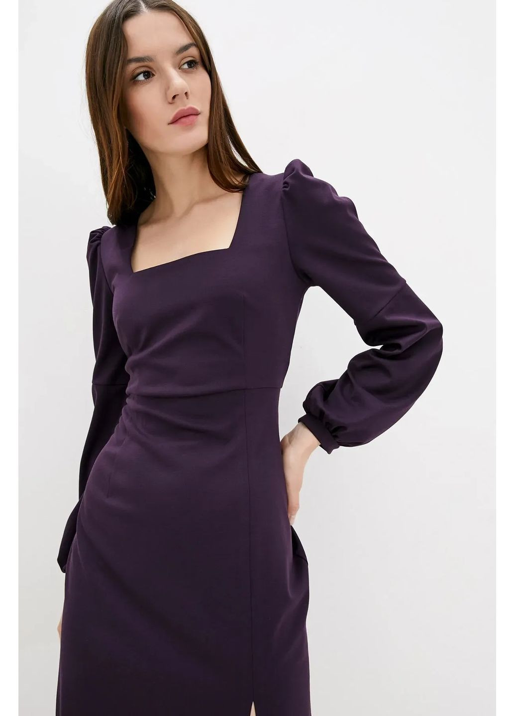 Фиолетовое коктейльное платье-футляр меди, цвет фиолетовый Rica Mare