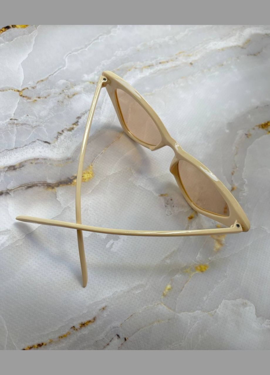 Окуляри жіночі сонцезахисні бежевого кольору кошаче око стильні LIGHT (315889600)