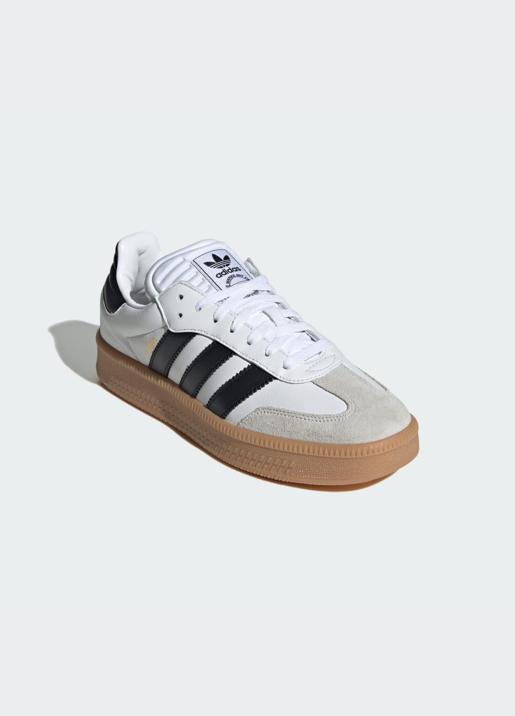 Белые летние кроссовки samba xlg adidas