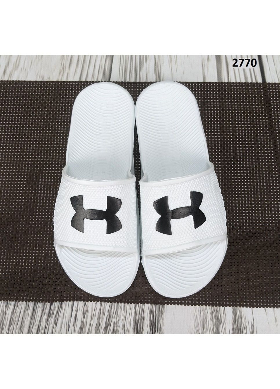 Белые женские пляжные шлепанцы сланцы пенковые Gipanis