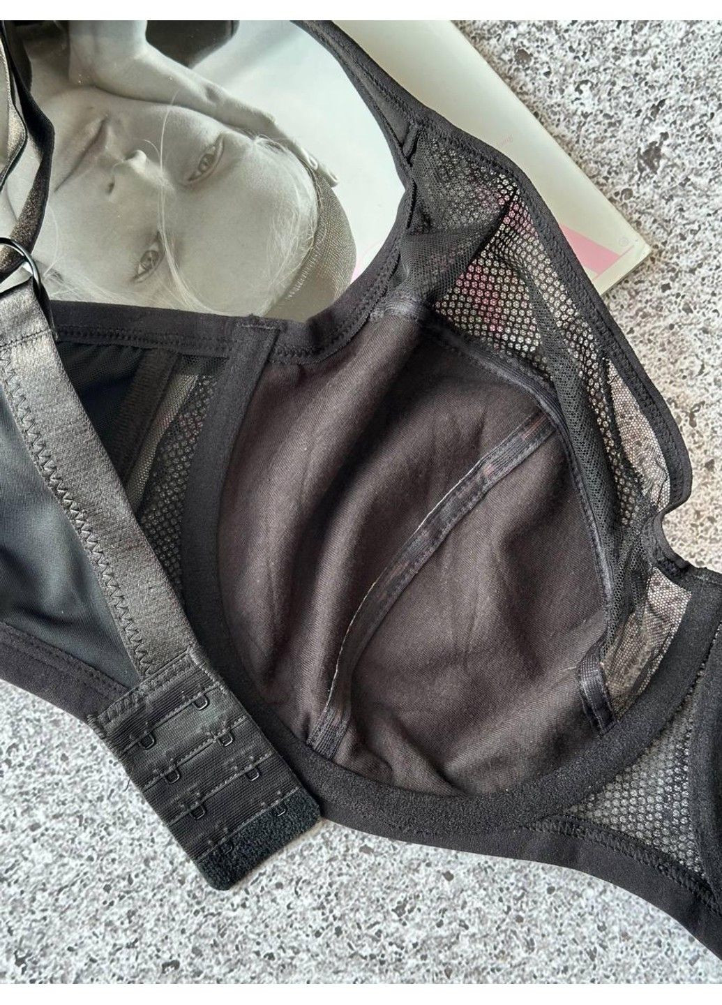 Коричневый комфортный бюстгальтер больших размеров мягкие чашки без поролона коричневый Lanny Mode