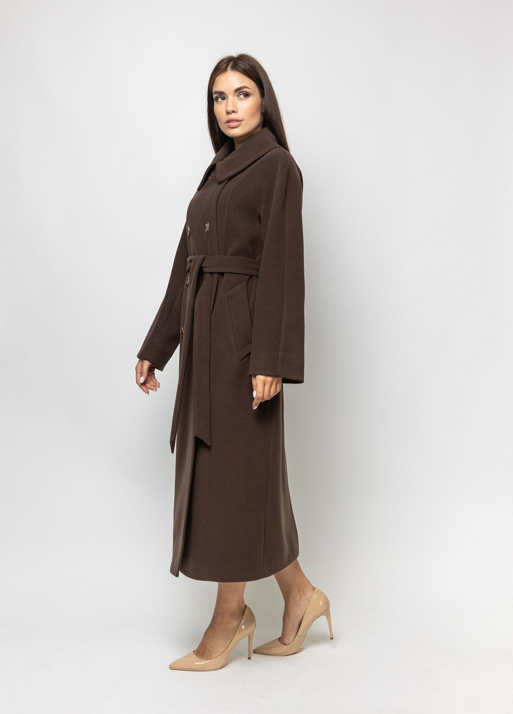 Темно-коричневое демисезонное Пальто Двубортное шоколад двубортное CHIUAS