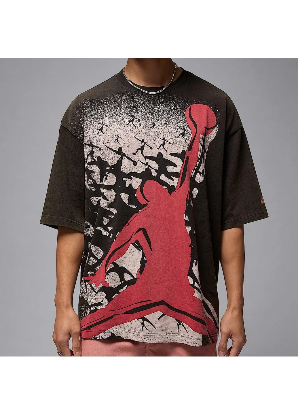 Черная футболка reissue graphic oversized t-shirt black hq8982-010 Air Jordan