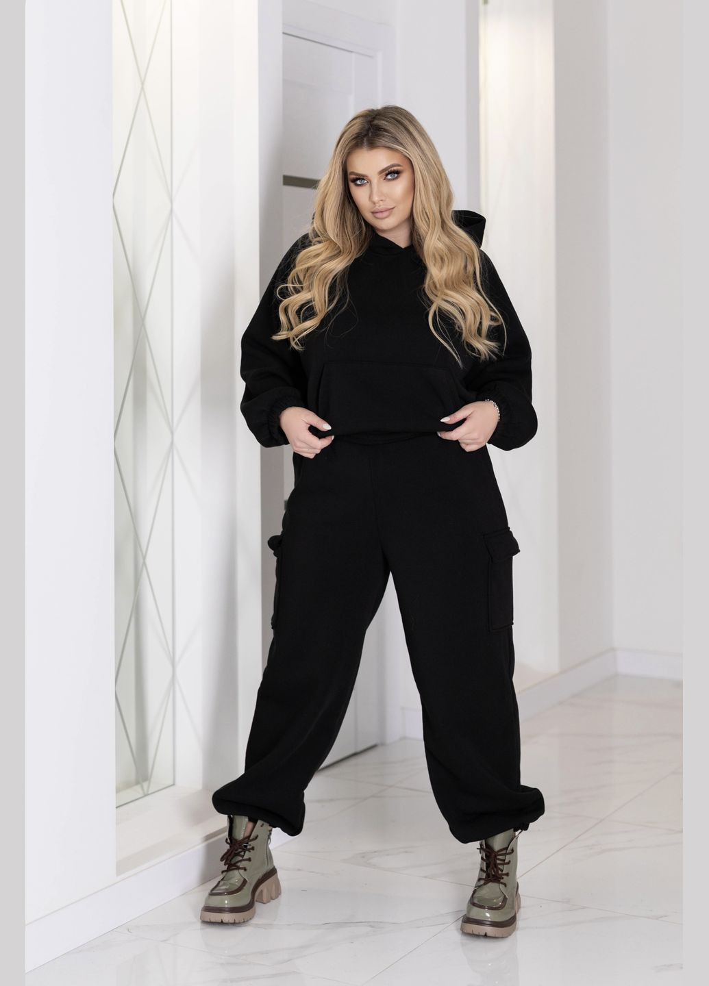 Теплый спортивный костюм со штанами карго Fashion Girl Human (313803100)