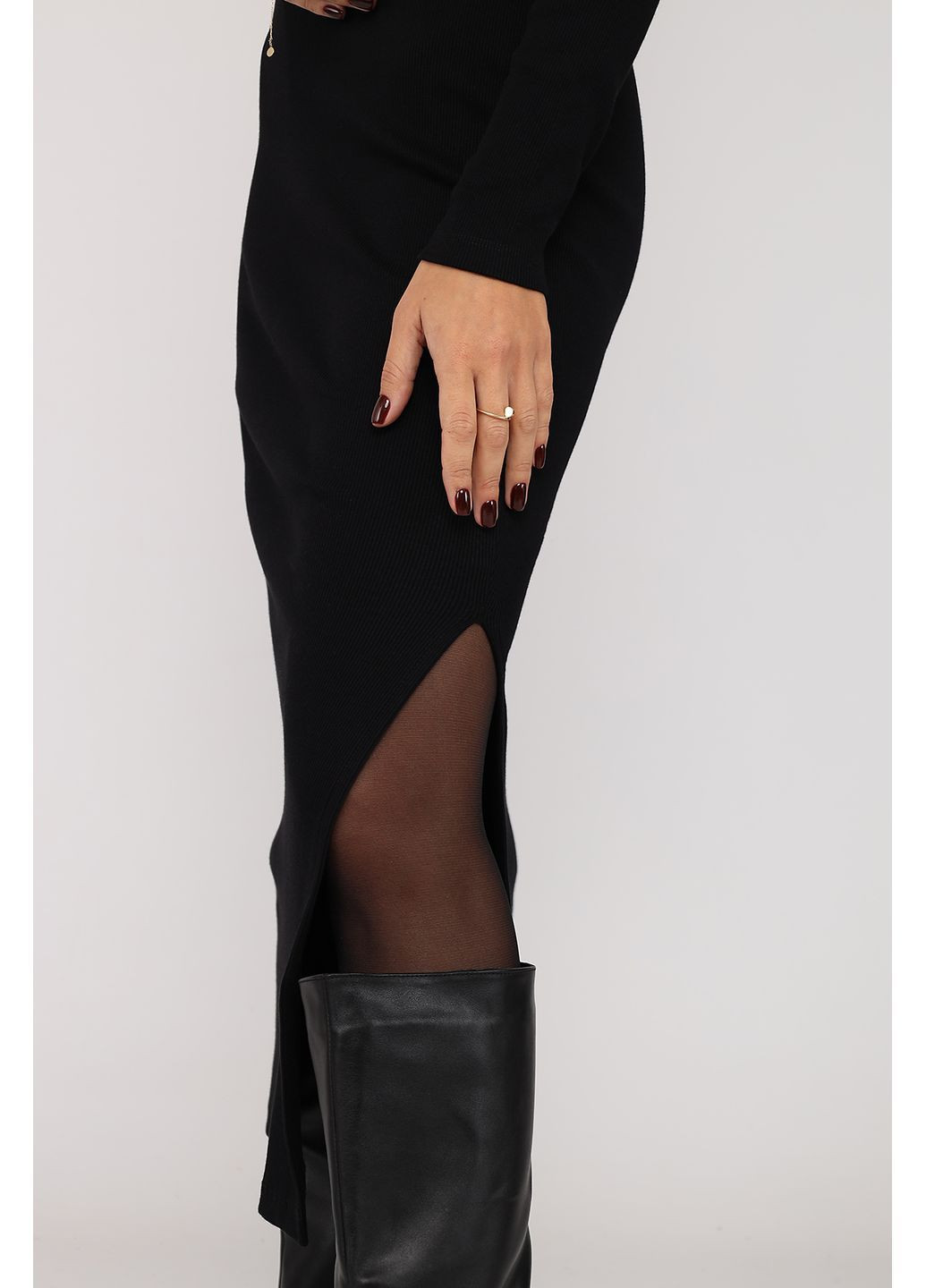 Черное платье-футляр женское цвет черный цб-00284464 Yuki