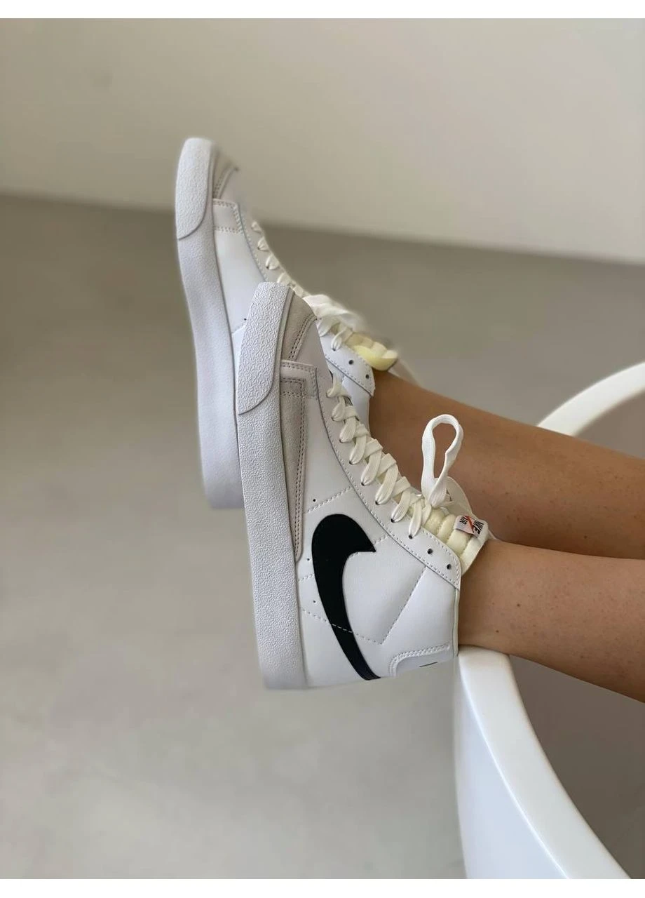 Белые демисезонные кроссовки мужские nike blazer 77 low 77 white black найк блейзер белые No Brand