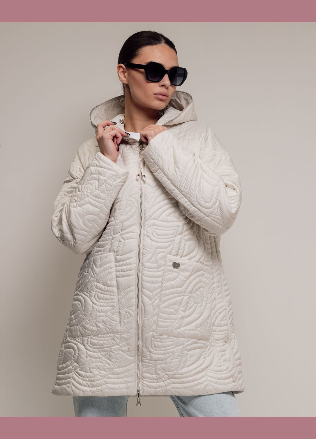 Молочная демисезонная куртка женская двусторонняя Mishele