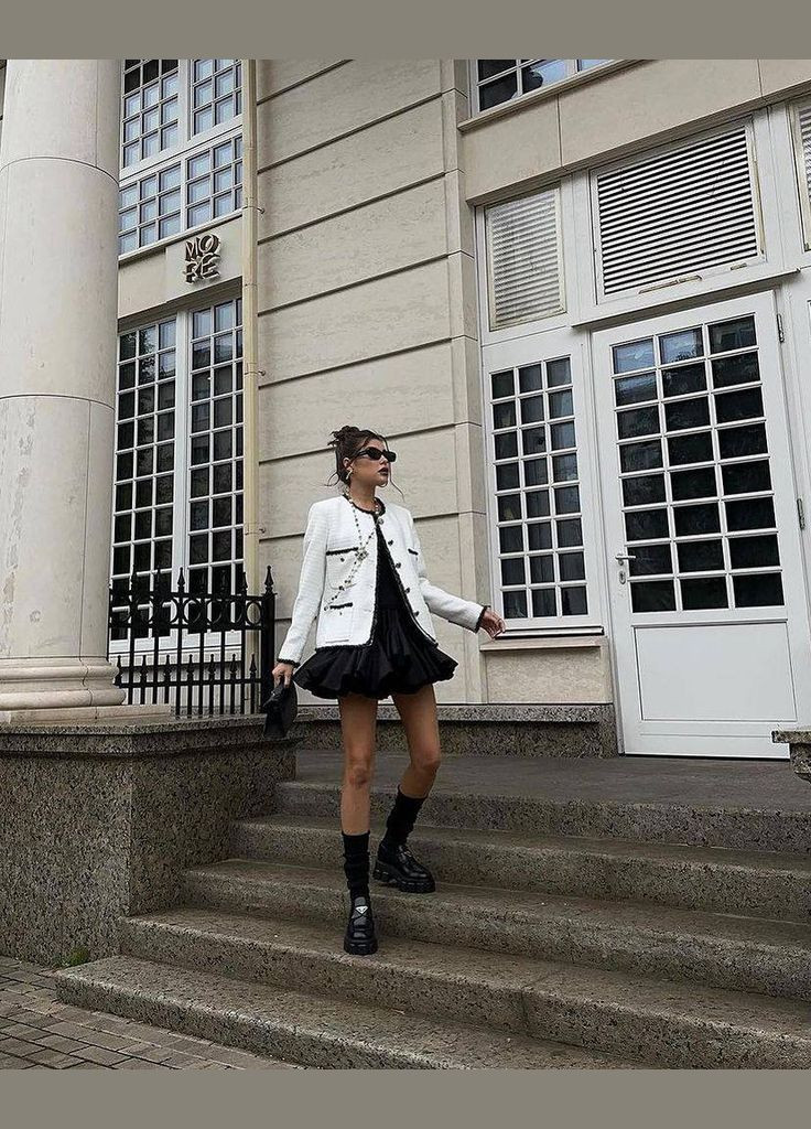 Черная чорная one size короткая юбка с воланами, трендовая юбка шикарного качества из ткани: креп-шифон в универсальном размере No Brand