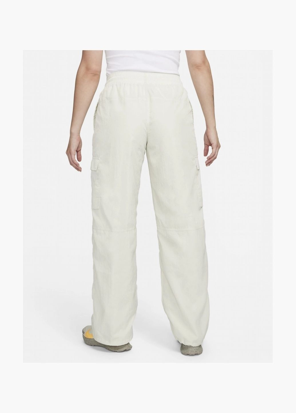 Штани жіночі Sportswear Woven Cargo Pants White FN7696-020 Nike (326783445)