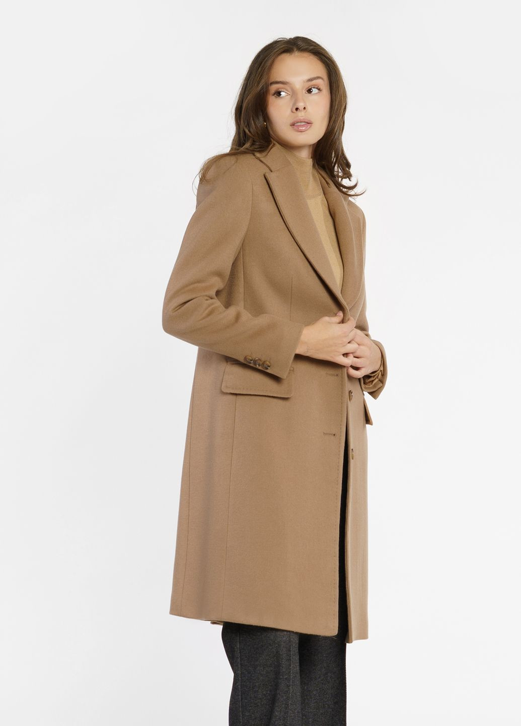 Бежеве зимнє Пальто жіноче бежеве Arber